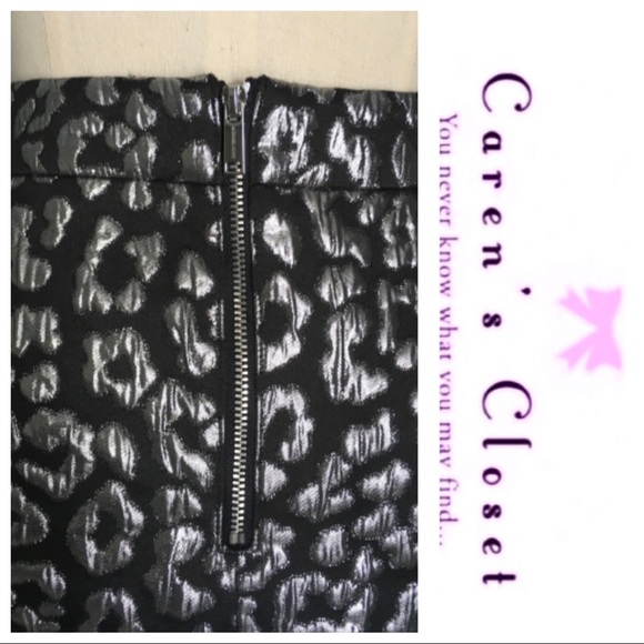 NWOT Micheal Kors Silver & Black Mini Skirt - Picture 5 of 8